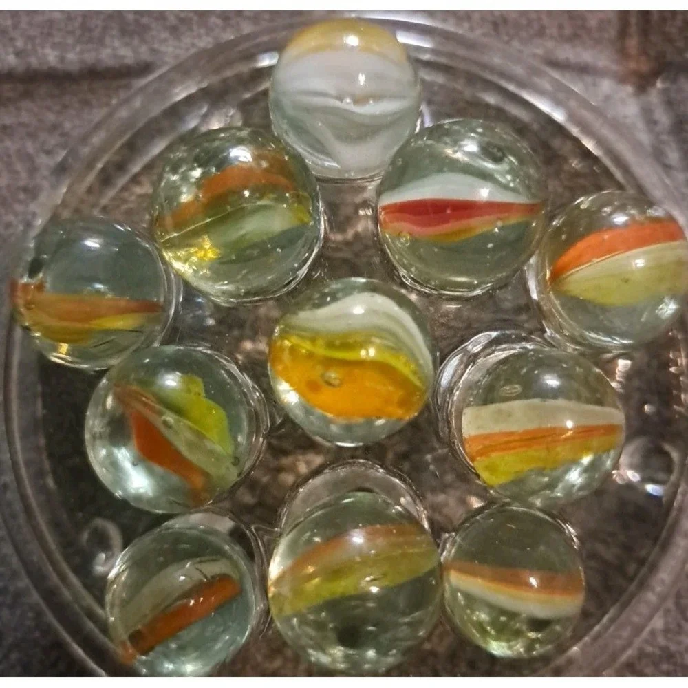 Lot Of 11 Estate Sale Marbles Cats Eyes